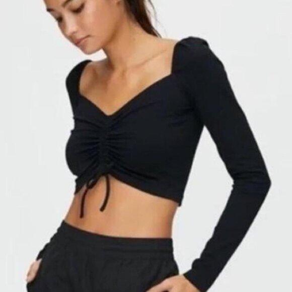 Aritzia Tops - Aritzia TNA  * black long sleeve ruched crop trop Black EUC S